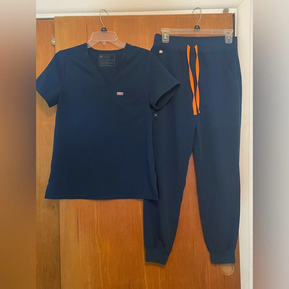 Figs Deep Reef XS S Jogger Scrub Set - Picture 2 of 7